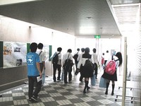 ミニ講義会場へ